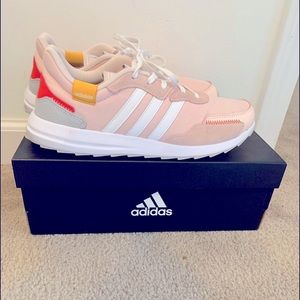 Pink adidas RETRORUN. Great condition!